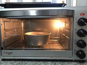 酸奶戚风蛋糕 制作方法