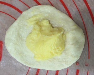 教你玩转内馅酥皮 制作方法