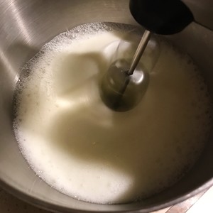 小米中空戚风蛋糕  制作方法