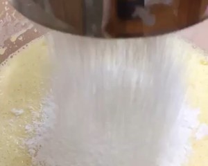 彩虹蛋糕卷胚 制作方法