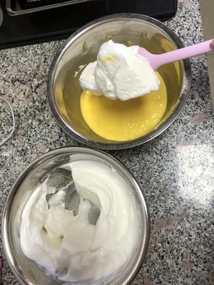 酸奶戚风蛋糕 制作方法