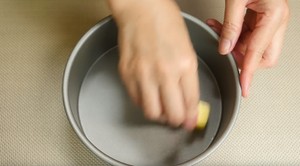 简易布丁海绵分层蛋糕 制作方法