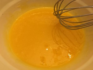 8寸戚风蛋糕 制作方法