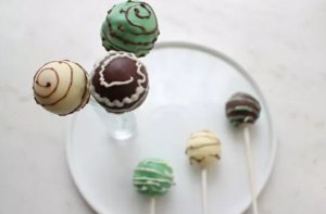 棒棒糖蛋糕 制作方法