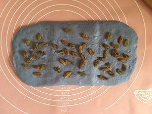 蓝色乡村面包 制作方法