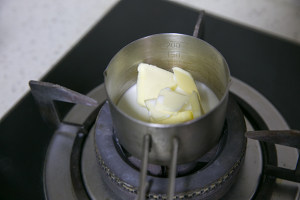 萌萌哒小兔子cupcake  制作方法