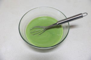 抹茶红豆毛巾卷  制作方法