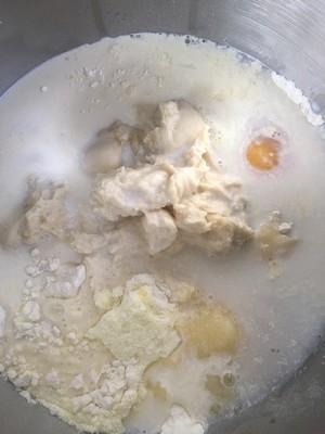 奶油奶酪馅草莓冻干餐包 制作方法