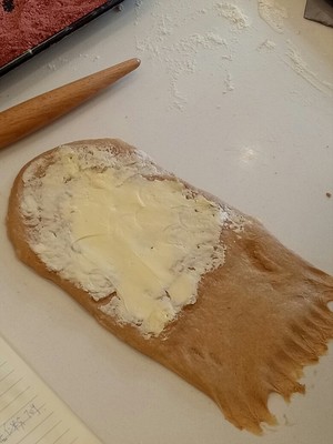 杏仁黑麦面提子面包 制作方法