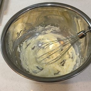 口感清爽的糖霜柠檬磅蛋糕 制作方法