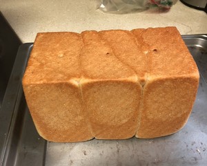 淡奶油吐司 制作方法