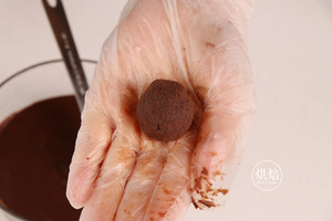 爆浆熔岩曲奇：热吃能流心，冷吃像生巧 一抿即化还零失败~