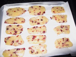 没有模具的蔓越莓饼干 制作方法