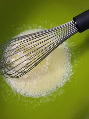 兔子雪纺蛋糕 制作方法