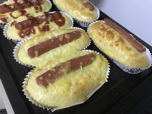 香肠芝士面包  制作方法