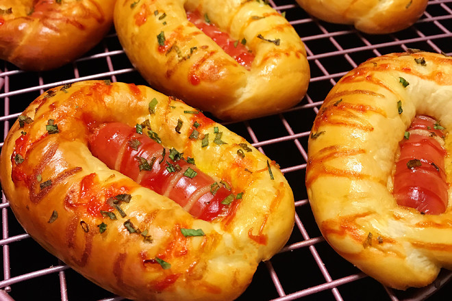 肠仔小餐包 制作方法