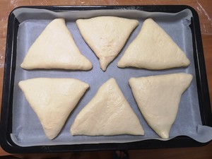 榴莲芝士三角包 制作方法