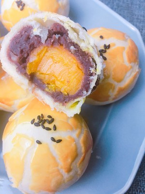 蛋黄酥 制作方法