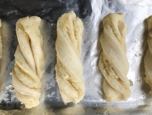 奶香椰丝面包 制作方法