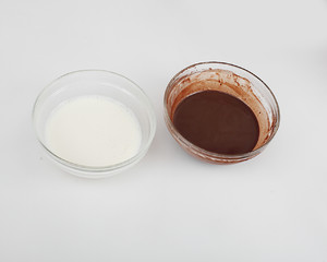 巧克力慕斯蛋糕（南西烘焙） 制作方法