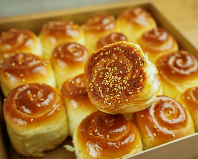 蜂蜜脆底小面包 制作方法