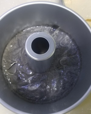 黑芝麻酱戚风蛋糕 制作方法