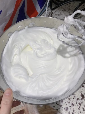 兔子雪纺蛋糕 制作方法