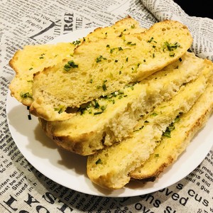 蒜香法棍 制作方法