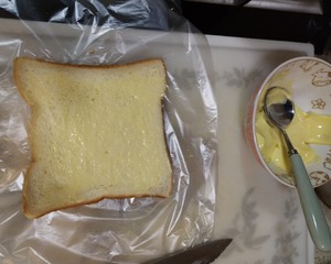 咔擦咔擦脆的黄油吐司条  制作方法