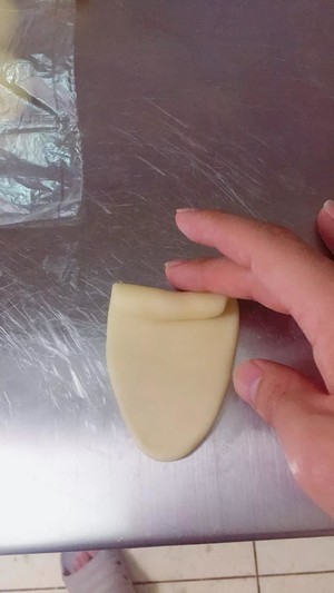 蛋黄酥 制作方法