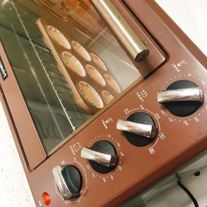 软萌的杯子蛋糕（口感湿润的cupcake） 制作方法