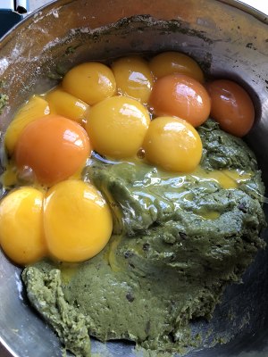 抹茶红豆戚风蛋糕  制作方法