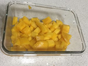 芒果牛奶布丁 制作方法