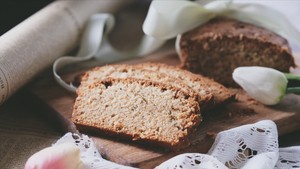 甜中微咸的精品,葱油磅蛋糕 制作方法