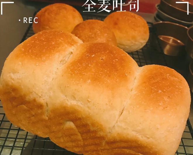 全麦吐司(适合做三明治) 制作方法