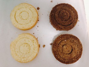 超好看棋格蛋糕！  制作方法