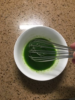 辅食:菠菜山药蛋糕卷(无糖) 制作方法