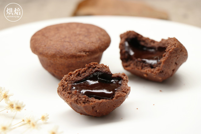 爆浆熔岩曲奇：热吃能流心，冷吃像生巧 一抿即化还零失败~