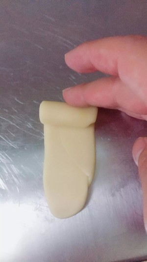 蛋黄酥 制作方法