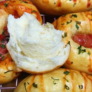 肠仔小餐包 制作方法