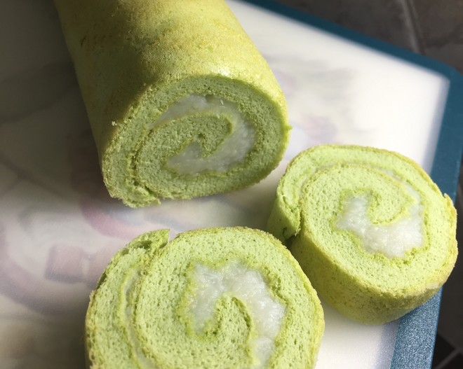 辅食:菠菜山药蛋糕卷(无糖) 制作方法