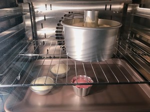 兔子雪纺蛋糕 制作方法