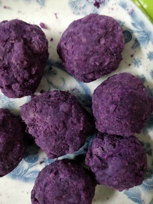 简单美味的炼奶紫薯包 制作方法
