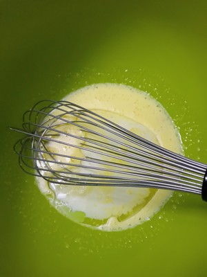 兔子雪纺蛋糕 制作方法