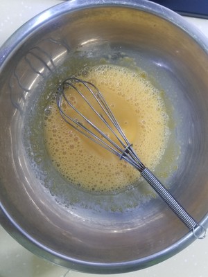 黑芝麻酱戚风蛋糕 制作方法