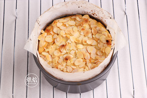 柔软奇妙的苹果隐形蛋糕 制作方法