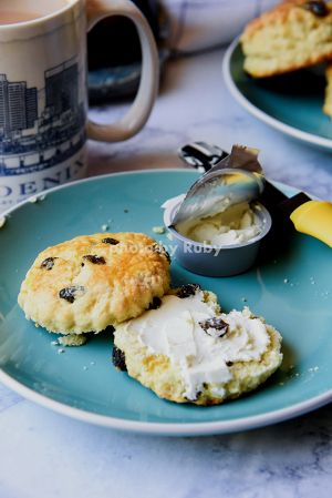 英式快手点心～葡萄干司康（Scone） 制作方法