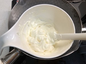 核桃葡萄干奶酪磅蛋糕 制作方法