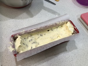 核桃葡萄干奶酪磅蛋糕 制作方法