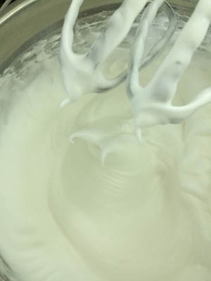 后蛋法肉松蛋糕  制作方法